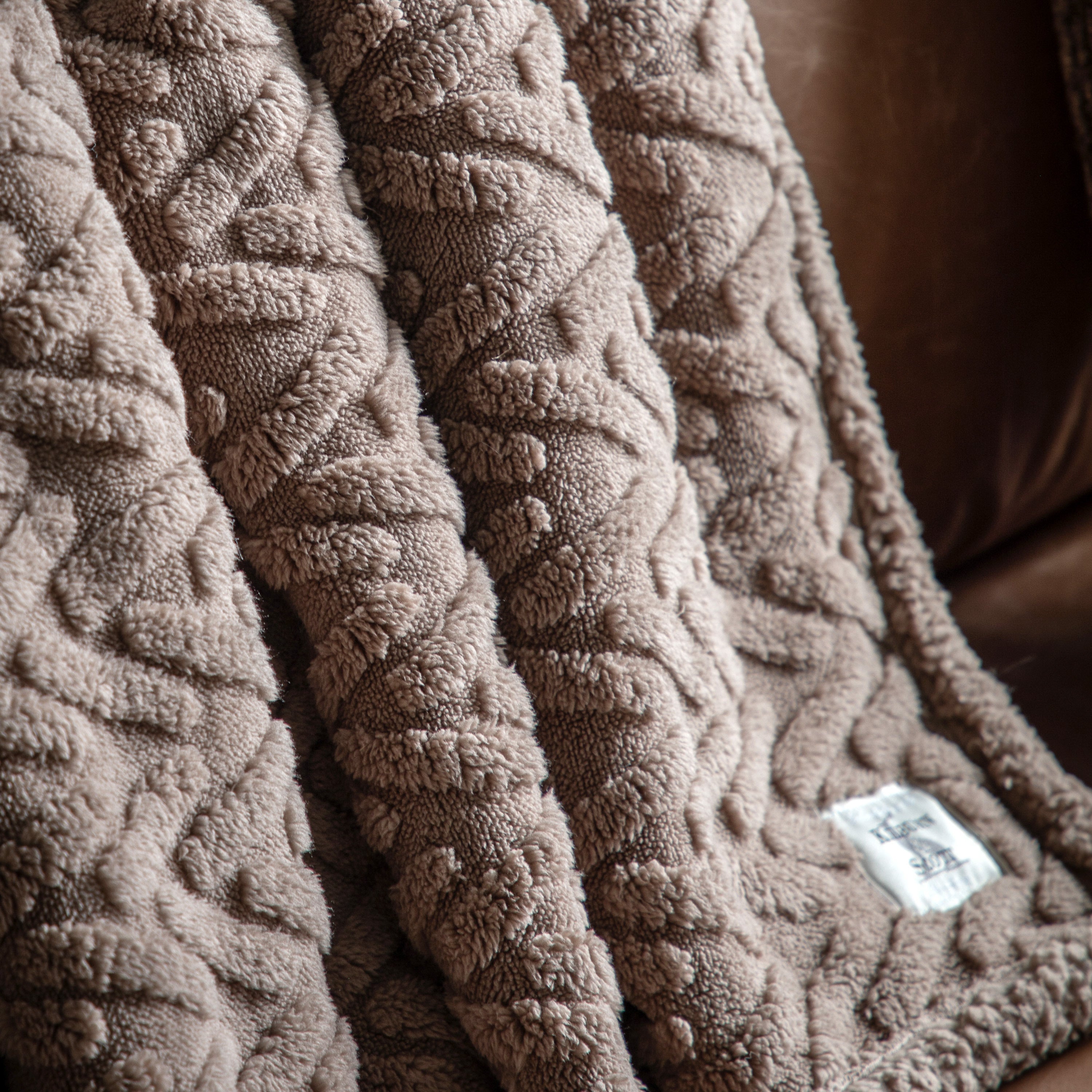 Herringbone Sherpa Taupe Throw